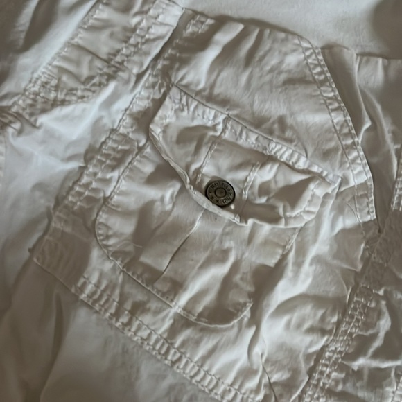 Maternity cropped cargo pants - Picture 3 of 5
